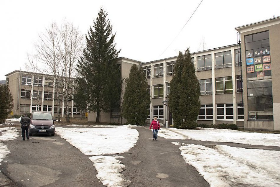 Maturanti Gymázium M. Kováča