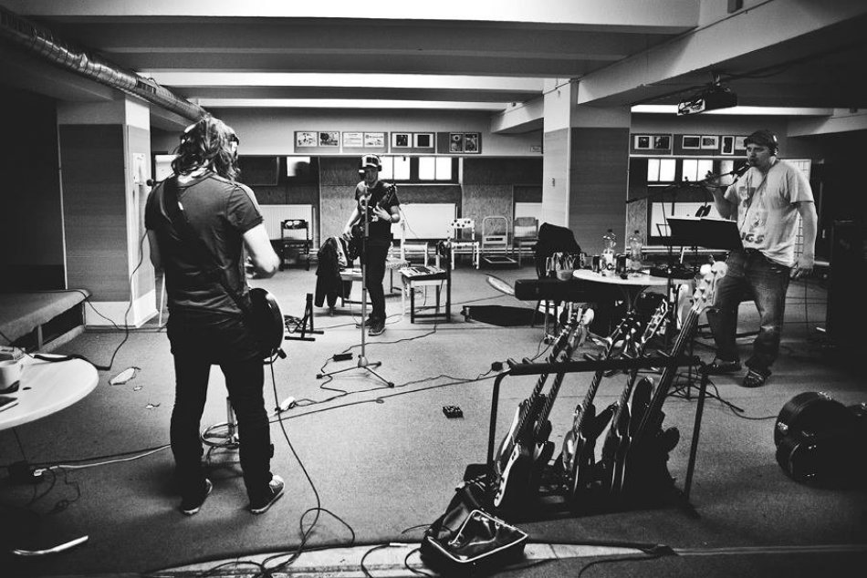 Fotky skupiny U.K.N.D.