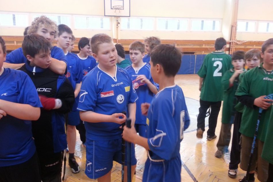 OBRAZOM: Obvodné kolo vo florbale mladších žiakov