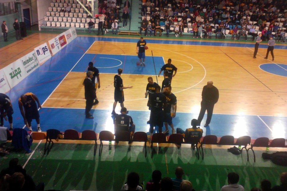 Basketbal - BK NItra - Iskra Svit