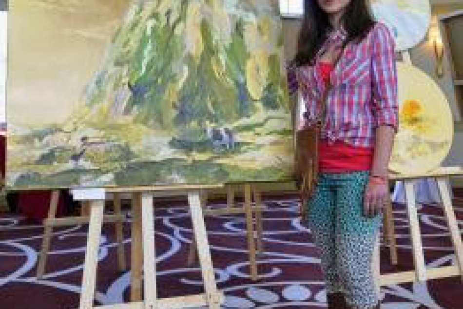 Kongresová sála vysokohorského hotela sa premenila na galériu. V máji si tam zas