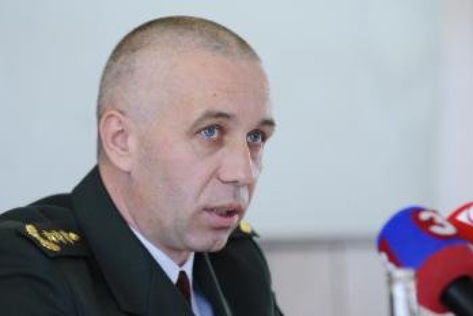 50-ročný muž zo Svitu sa údajne vyhrážal riaditeľovi TV Poprad. Prezradila ho SI