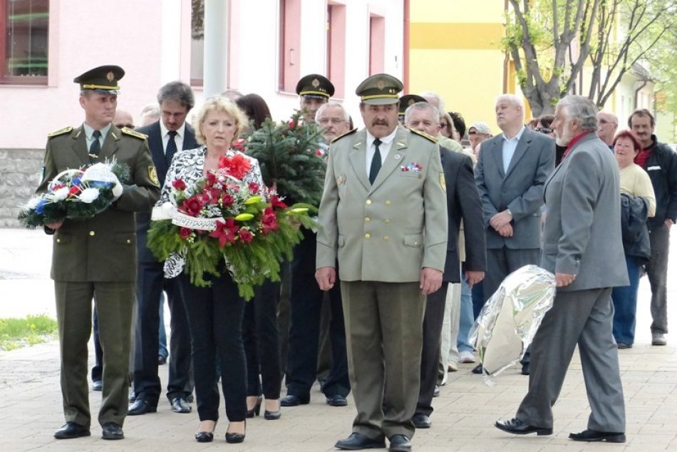Druhá svetová vojna skončila pred 68 rokmi. Pripomenuli si to i Popradčania