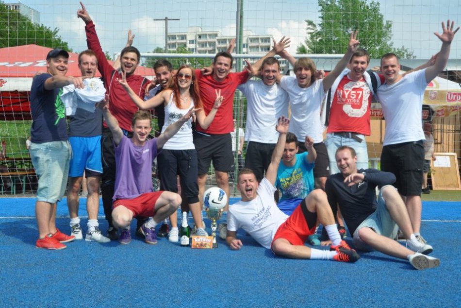 FOTO: Majáles nebol len o hudbe a pive: Svoje sily si na ňom zmerali aj futbalis