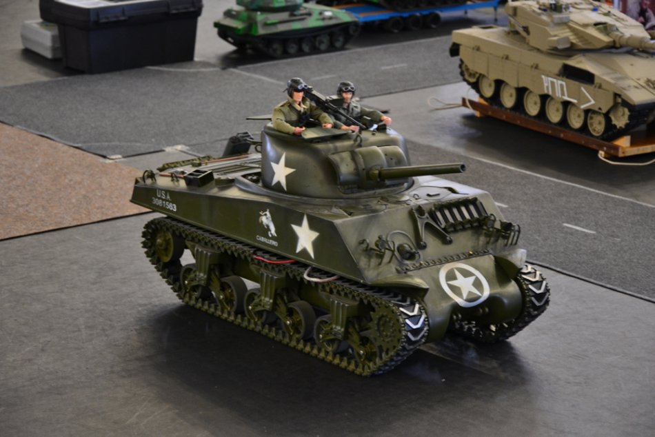 Modelári spestria mestský deň detí. Na svoje si však prídu nielen deti