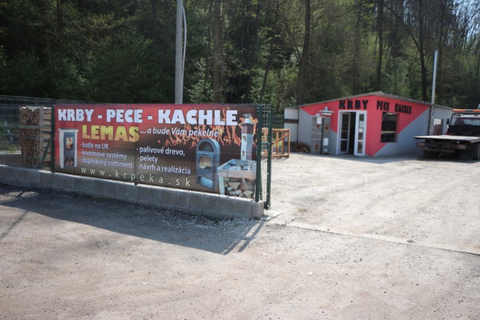 Tu si vyberiete aj vhodnú krbovú vložku