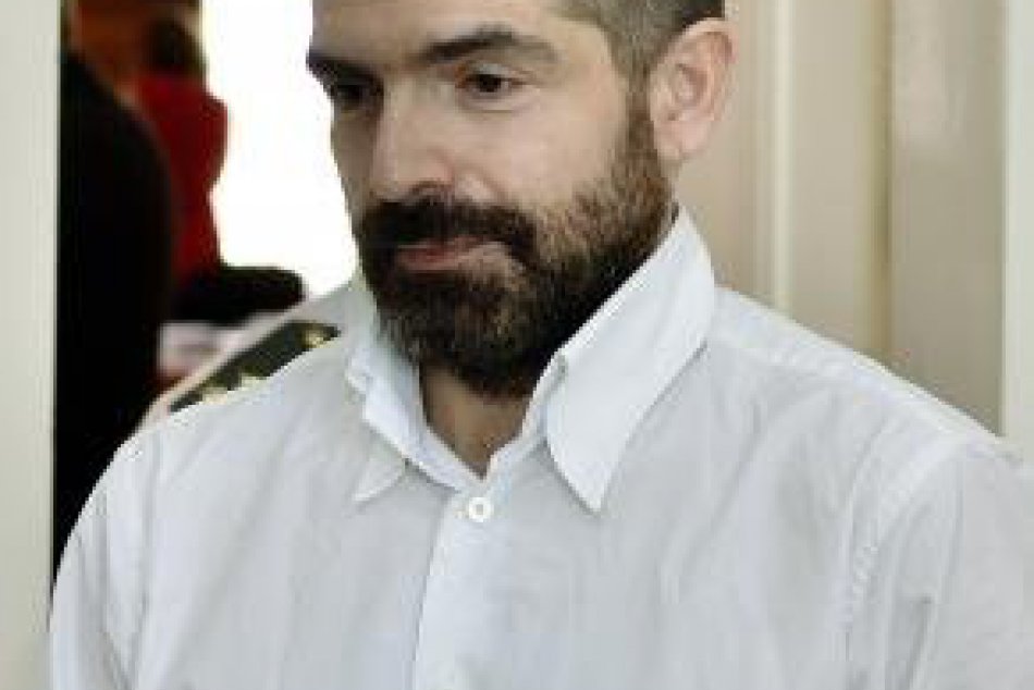 Pred súdom svedčili primátori Kežmarku aj Levoče. Jaromír R. využil právo nevypo