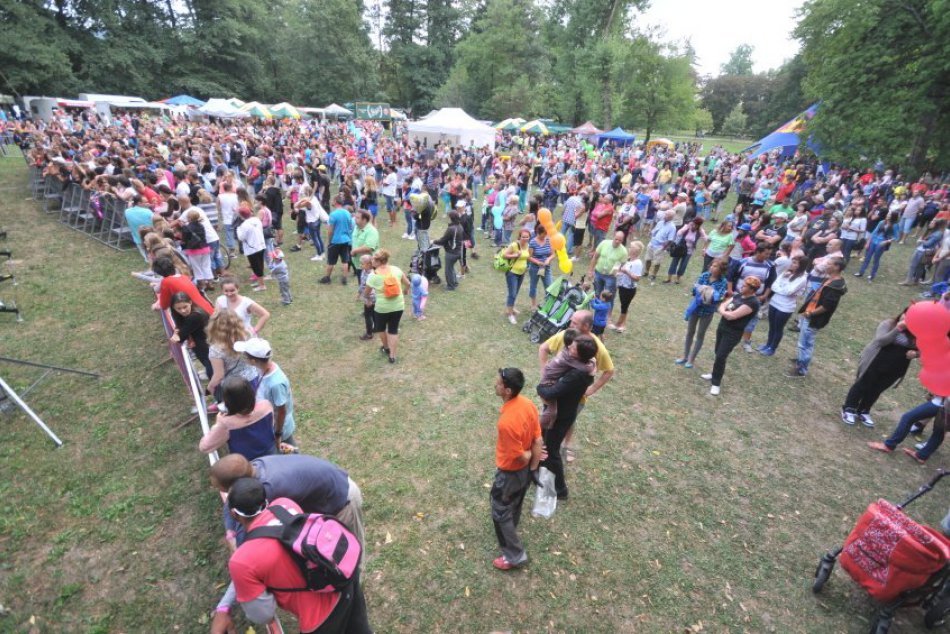 CITY FEST OBRAZOM: Dara Rolins (41) zaplnila park!