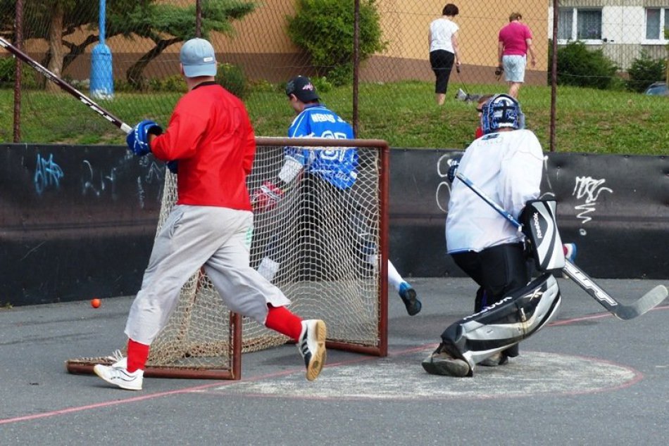 Hokejbalový letný turnaj