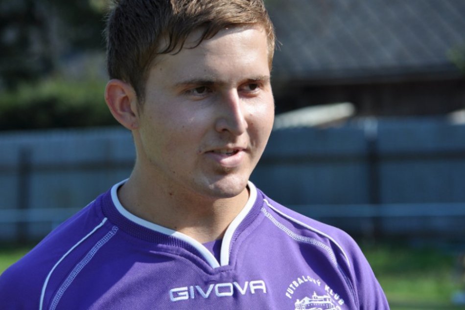 Z prvého derby zápasu vyšli víťazne hráči z Gemerskej Polomy