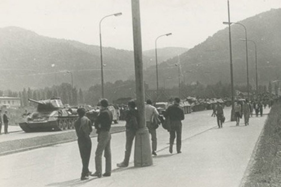 FOTO: Vpád vojsk Varšavskej zmluvy do Banskej Bystrice