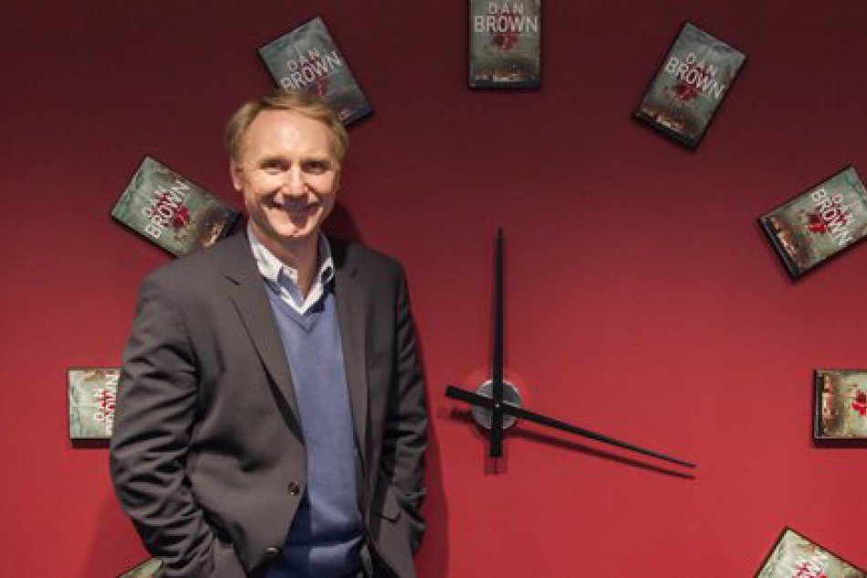 Tip na knihu: Brownovo Inferno-Peklo je vonku. A chýbať nebude ani populárny Rob