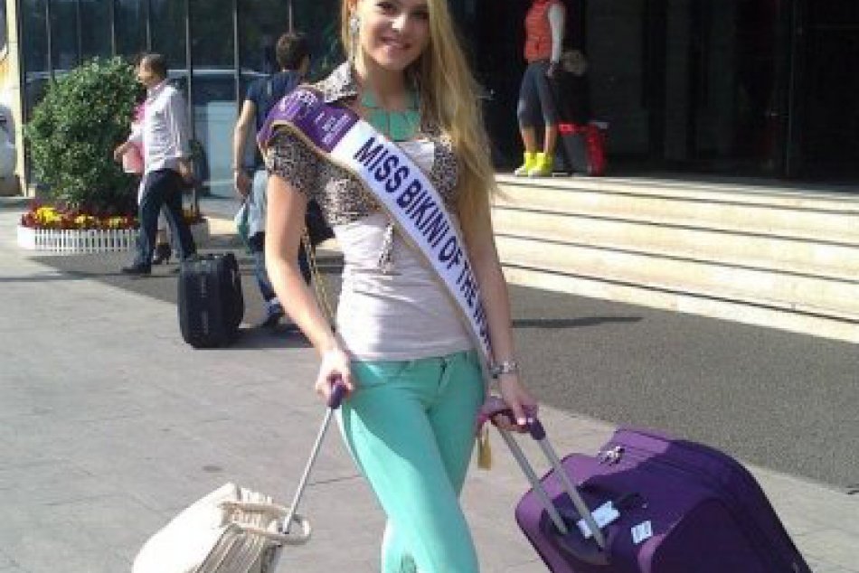 Kráska (24) z nášho kraja má najlepšiu postavu na svete, zažiarila v bikinách!