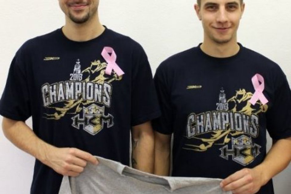 Netradičný outfit zvolenských hokejistov