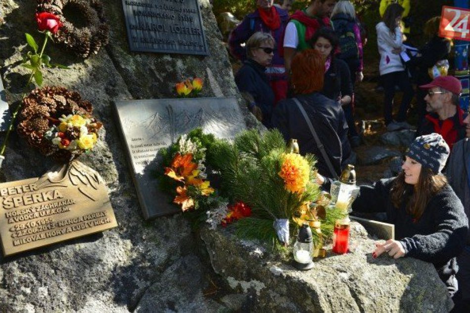 Na Symbolickom cintoríne pribudli nové tabuľky s menami