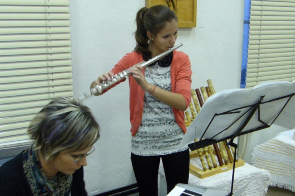 Važecké motívy i betlehemy - dielo podtatranského rezbára Milana Bocku