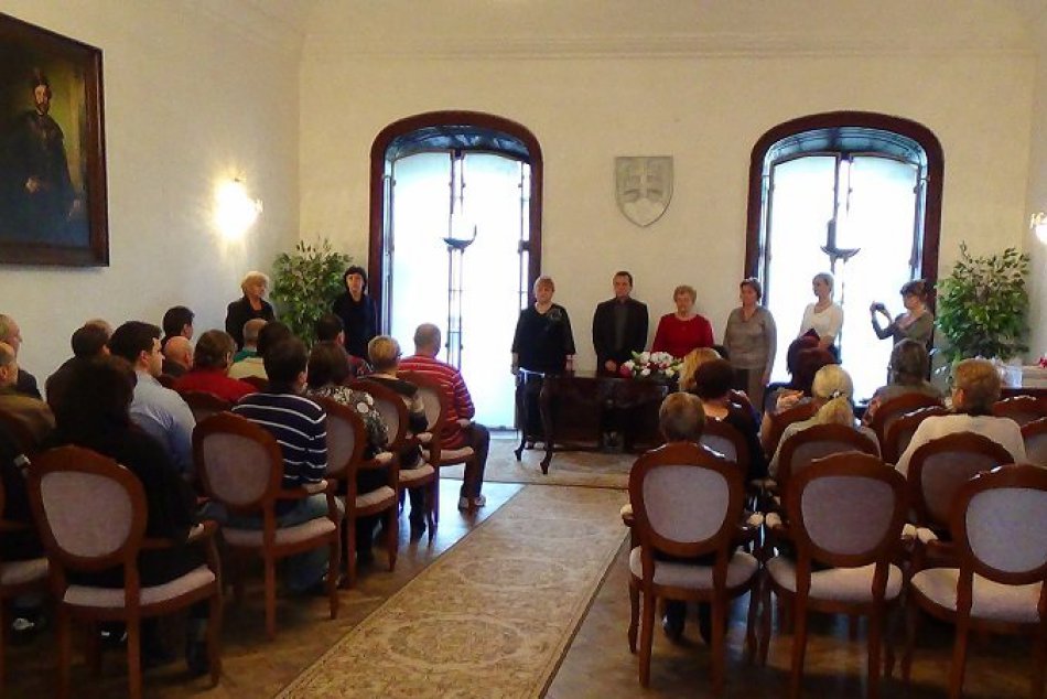 V Humennom odovzdávali plakety aj medailu: Toto sú tí, ktorí si ich zaslúžili