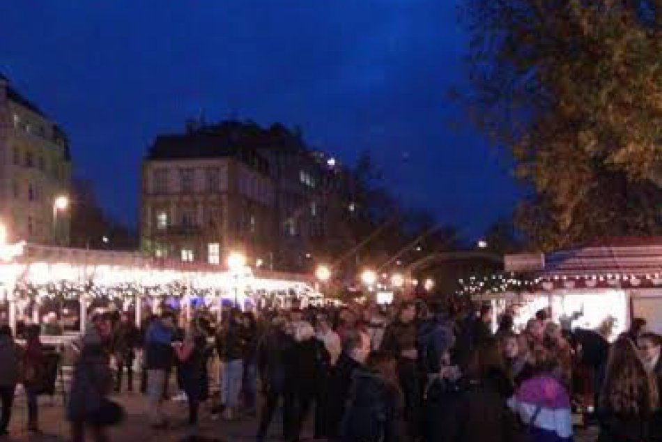 Rozprávková Bratislava: Dvadsiate Vianočné trhy sú otvorené!