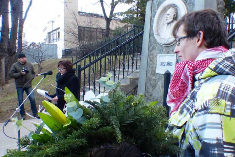 Dni Dávida Husza: Odhalenie pamätnej tabule a otvorenie výstavy