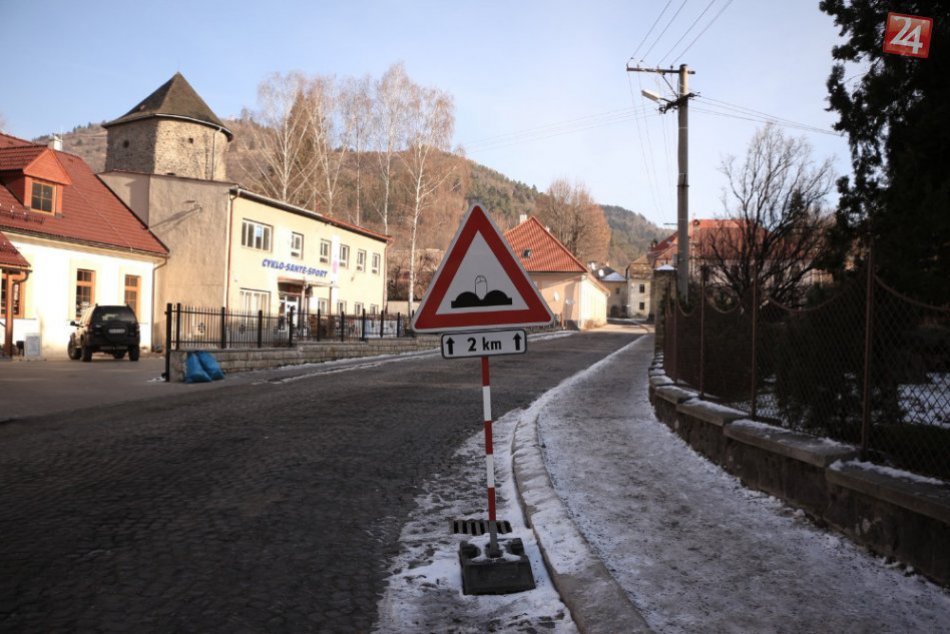 Aha, čo Kremičania dokreslili na značku 