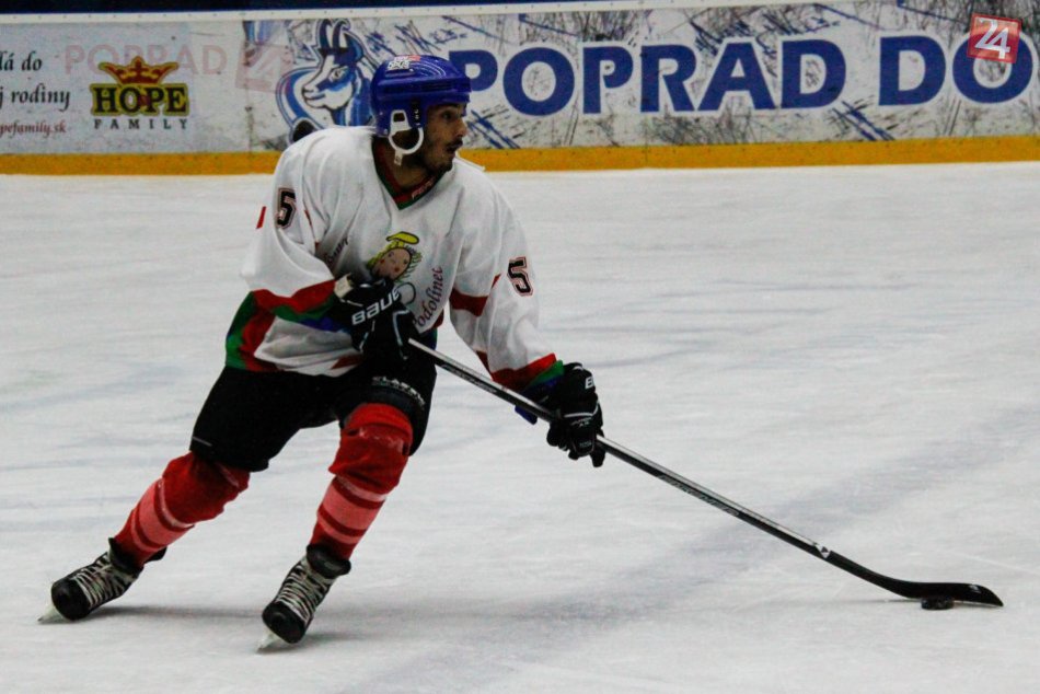 Popradské hokejistky si zahrali s deťmi z detského domova