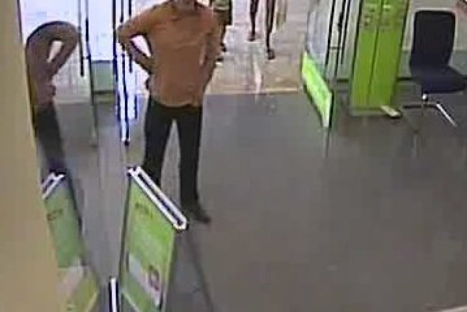 Pátranie po totožnosti podozrivého muža