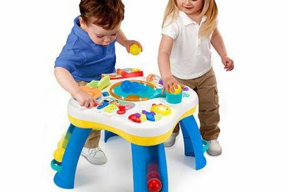 Nádielka nových hračiek v detskom obchode LEJA