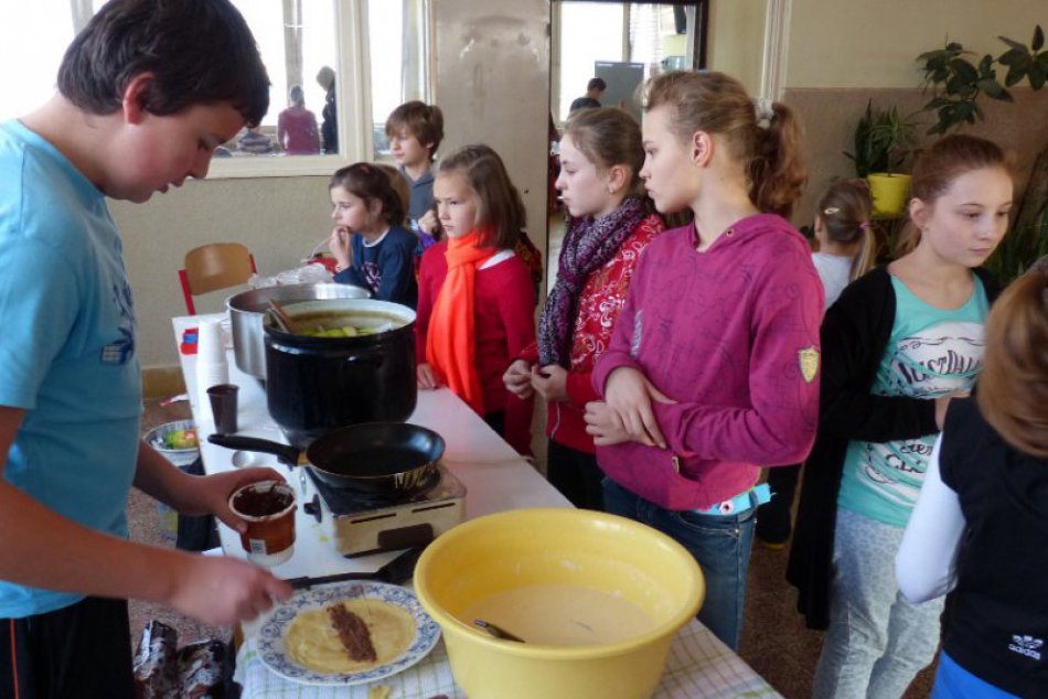 Vianočné trhy na popradskej škole