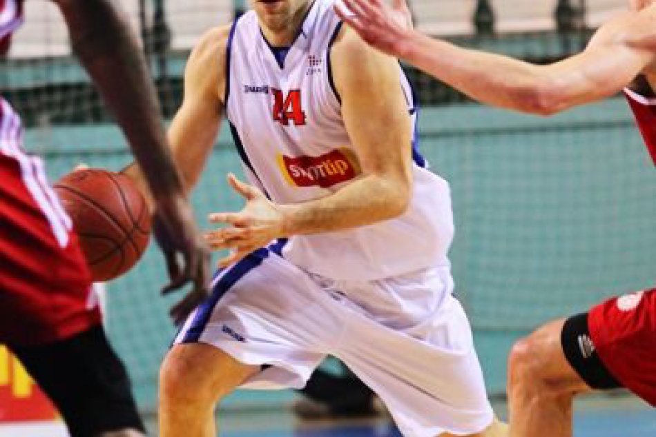 SPU Nitra - MBK Komárno 84:75