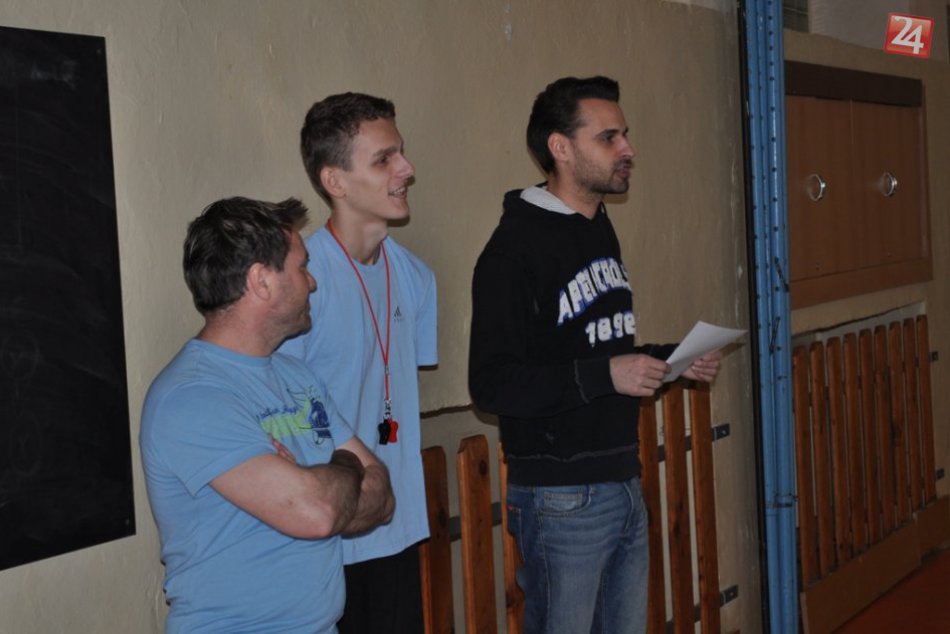 Florbal mladšie žiačky