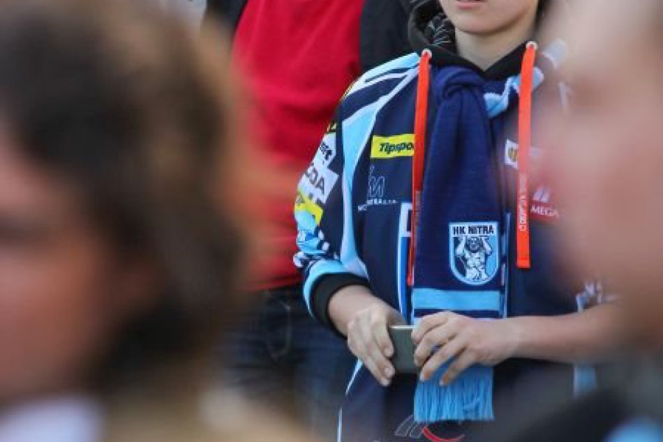 Fanúšikovia na námestí