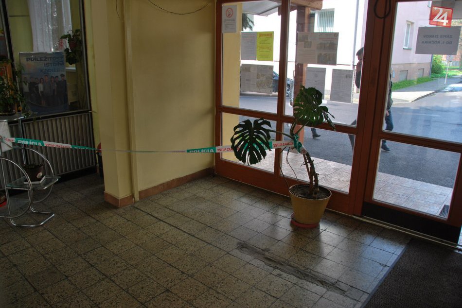 Šokujúci výbuch na školskom záchode