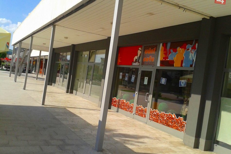 Do tejto humenskej kaviarničky sa oplatí zájsť!