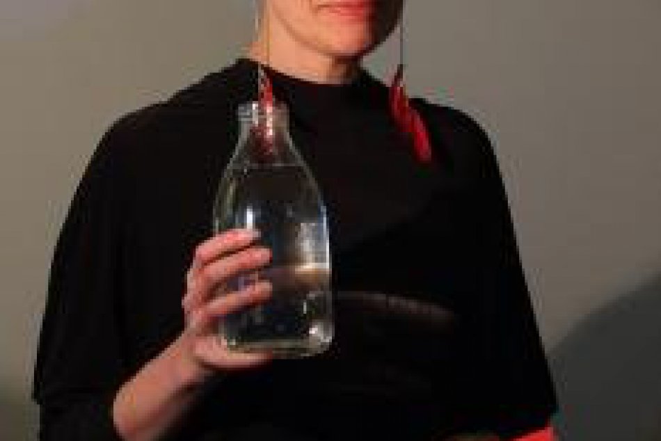 V popradskej Groteske krstili knihu. Mirizmá Kirkov vydala svoju prvú zbierku