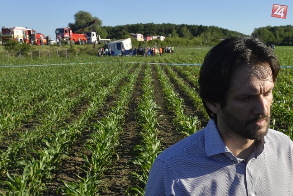 Zábery z tragickej nehody na diaľnici D1