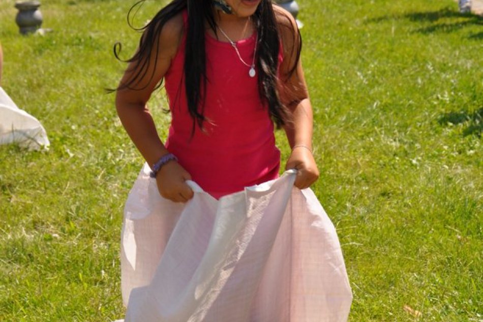 Tip na podujatie: Privítajte prázdniny veľkolepo! So sokoliarmi i kapelou Desmod