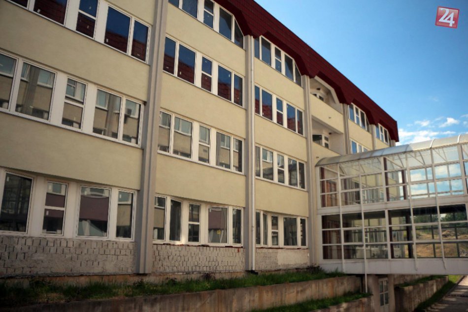 Zvonku túto budovu pozná každý Žiarčan, ale pozrite zvnútra!