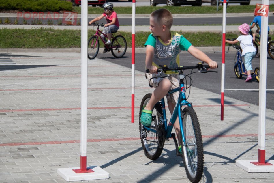 Deň zábavy v Shopping center Tatry