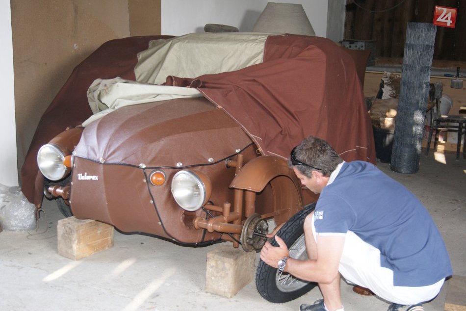 VELOREX - autíčko, ktoré si na ceste nemôžete nevšimnúť