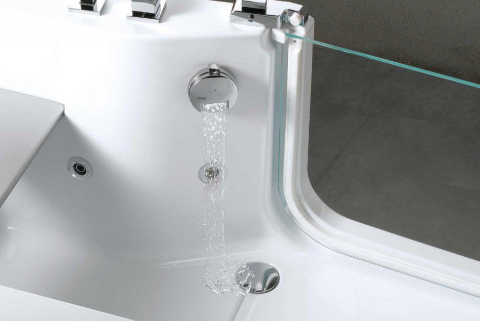 Bezpečnosť a pohodlie nadovšetko: Takúto vaňu by sme mali mať doma všetci!