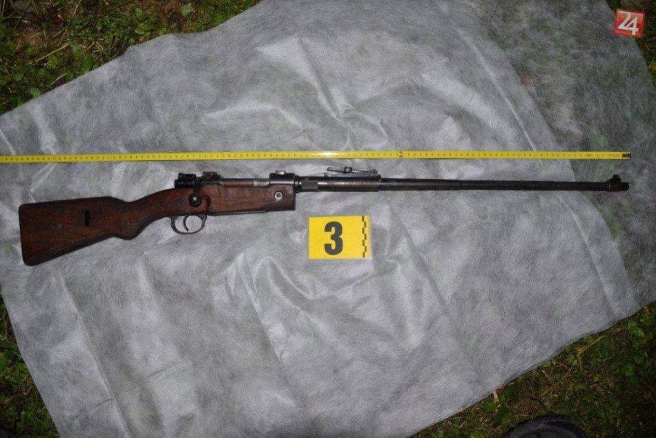 Zbraň Liptovská Lúžna