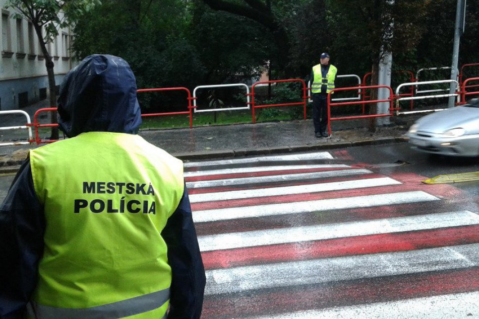 Pokojný prvý školský deň: S dažďom, ale bez strachu