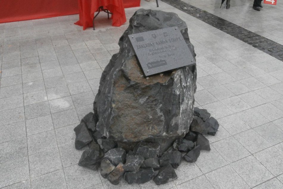 Slávnostne odštartovala výstavba R2 Zvolen – Pstruša