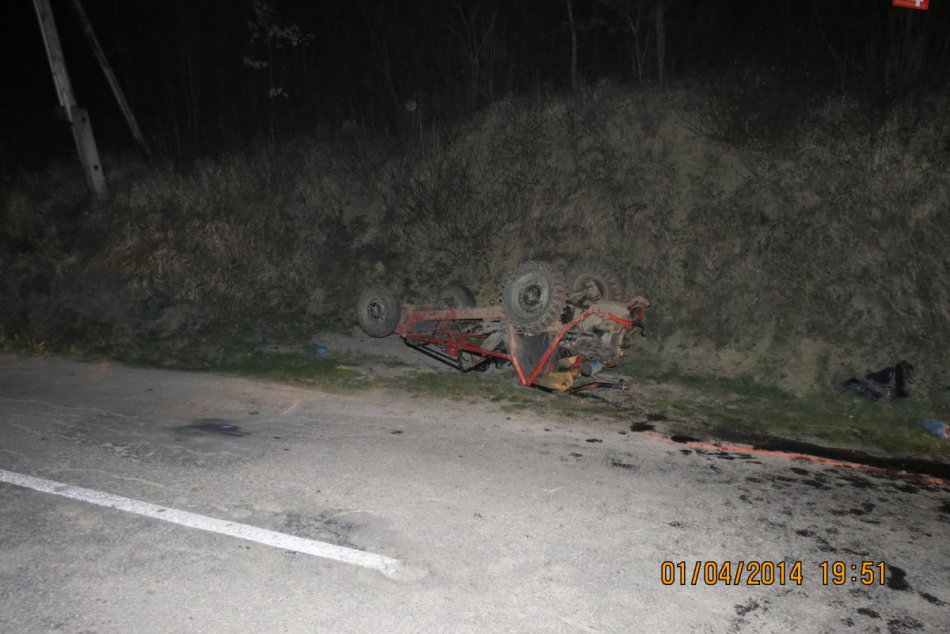 Mladík (18) sa prevrátil na podomácky vyrobenom vozidle