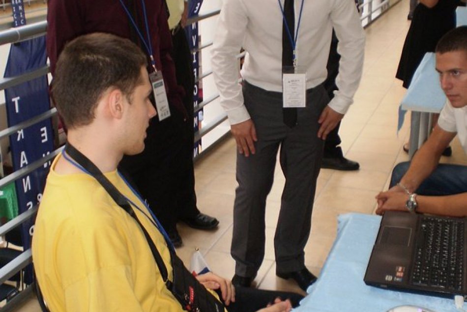 Auto ovládané cez internet