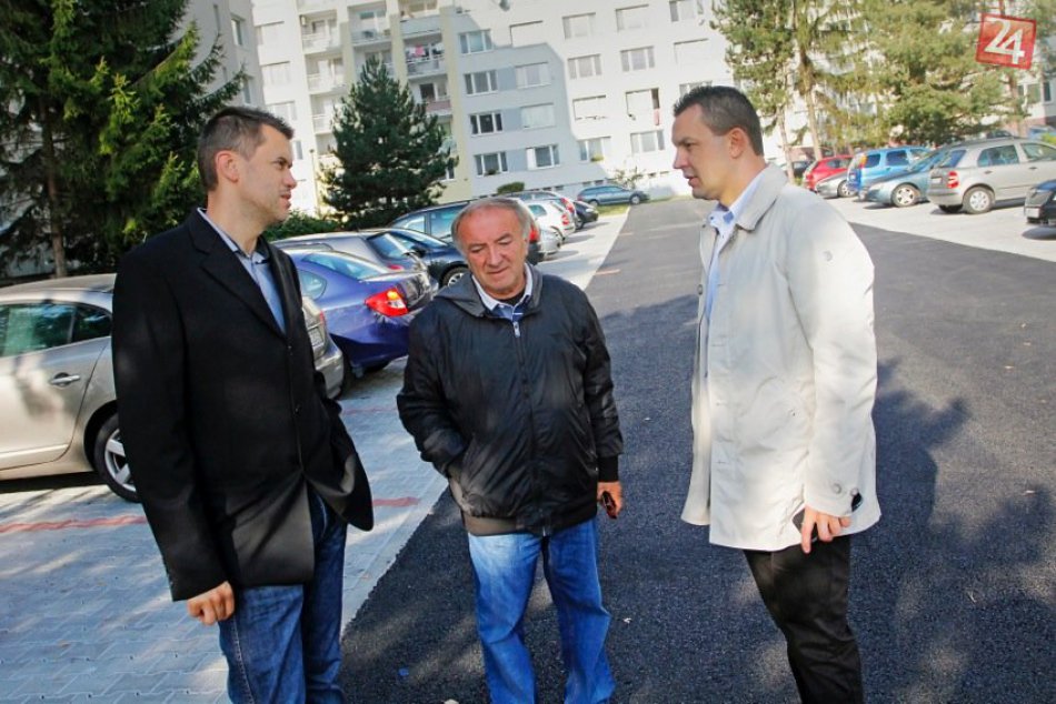 Na Sládkovičovej vznikli nové parkoviská a vjazdy k bytovkám