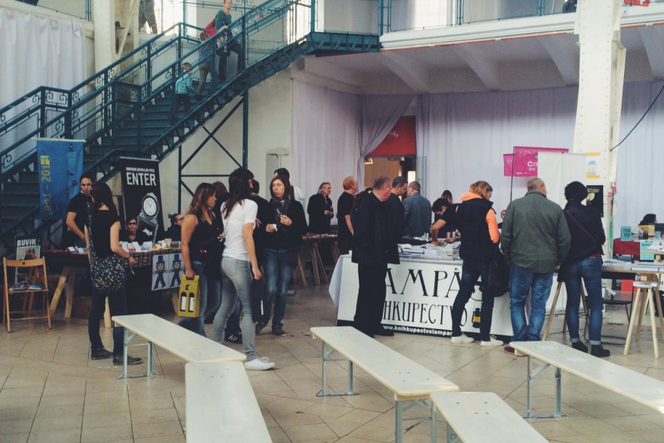 Burza kníh v Starej tržnici