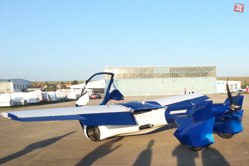 AeroMobil dobíja Brusel: Lietajúce auto sa teší obrovskému záujmu