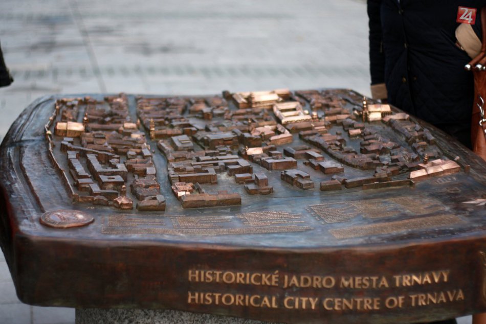 Bronzový model Trnavy