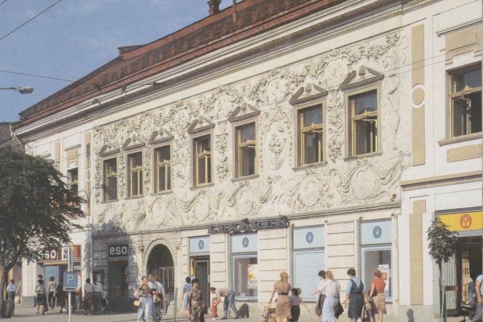 Takto vyzerali školy, sídliská aj štadióny: Rok 1989 v Prešove fotospomienkami!